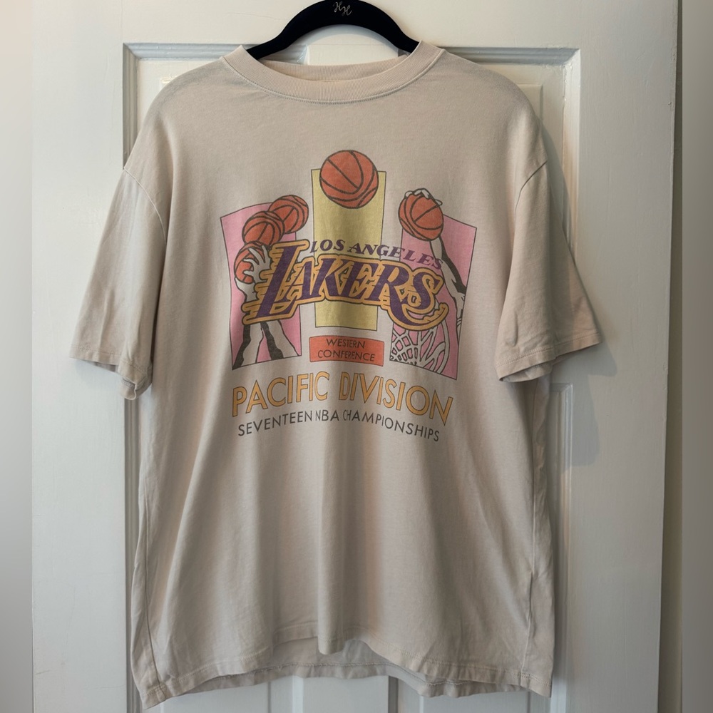 Abercrombie Los Angeles Lakers Graphic T-Shirt